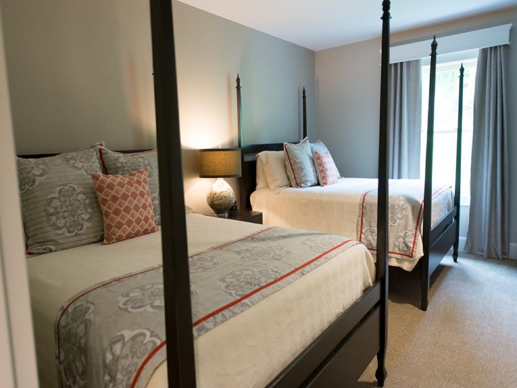 Bedford Village Inn ภายนอก รูปภาพ